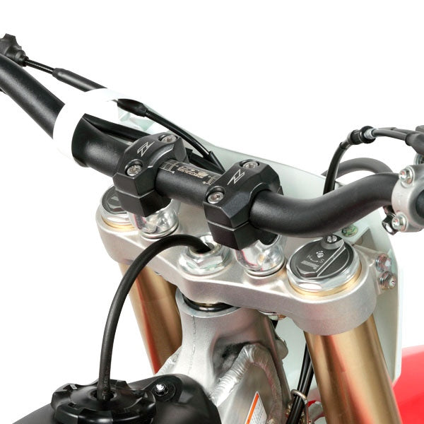 DRC/ZETA/UNIT UX3 Handlebar Clamp Kit (023741)