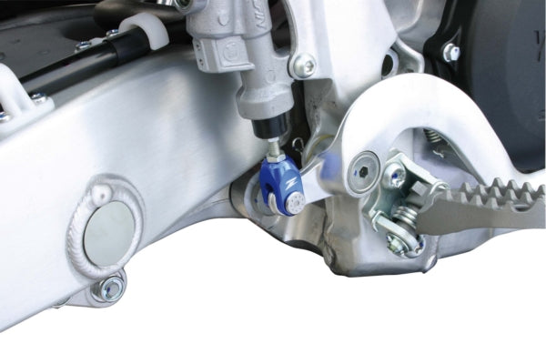 DRC/ZETA/UNIT Rear Brake Clevis (022714)