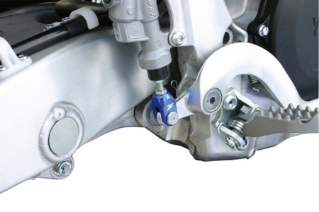 DRC/ZETA/UNIT Rear Brake Clevis (022714)