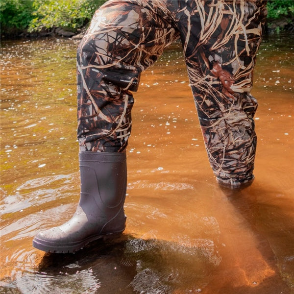 Green Trail StreamFeather Chest Wader - Traction Sole