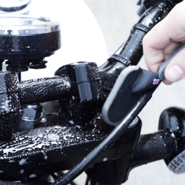 Muc-Off Detailing Brush (184031)