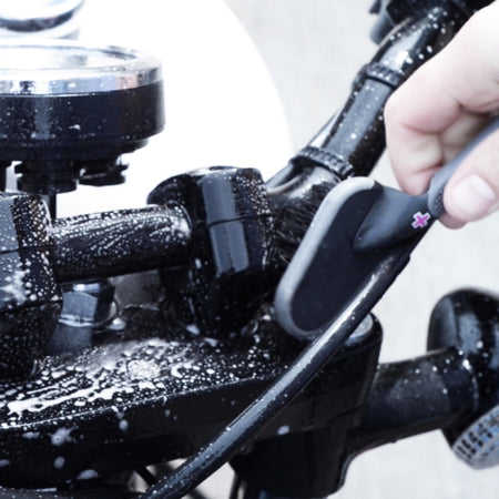 Muc-Off Detailing Brush (184031)