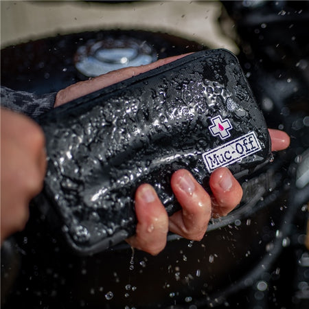 Muc-Off Essential Case (184230)