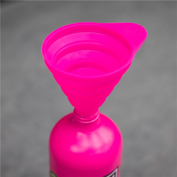 Muc-Off Silicone Funnel (184287)