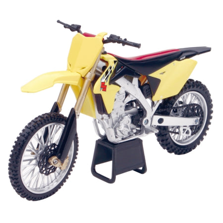 New Ray Toys Suzuki Scale Model (202650)