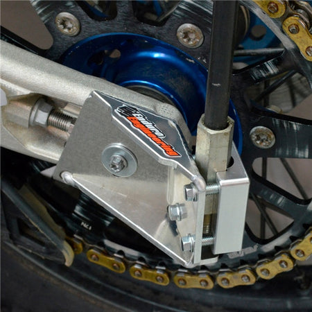 Enduro Engineering Support d'essieu pour fixation du drapeau de sécurité (459484)