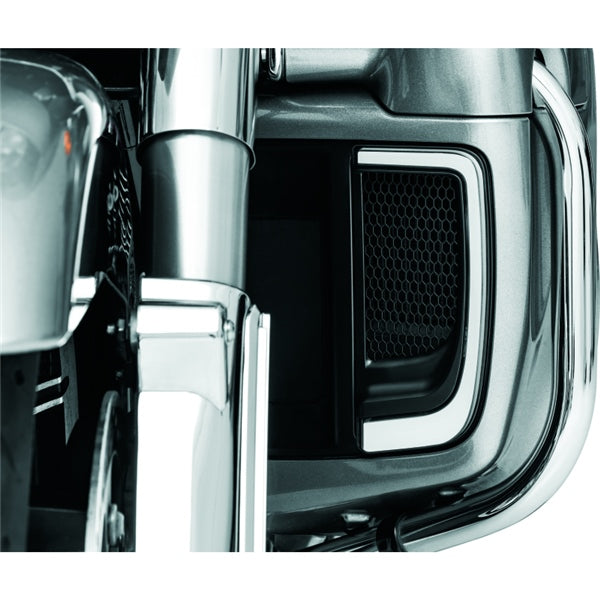 Kuryakyn Tracer Lower Fairing Grill (837249)