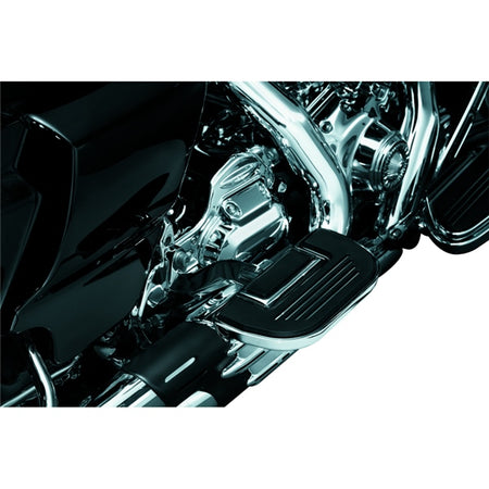 Kuryakyn Premium Ribbed Floorboards without Adapter