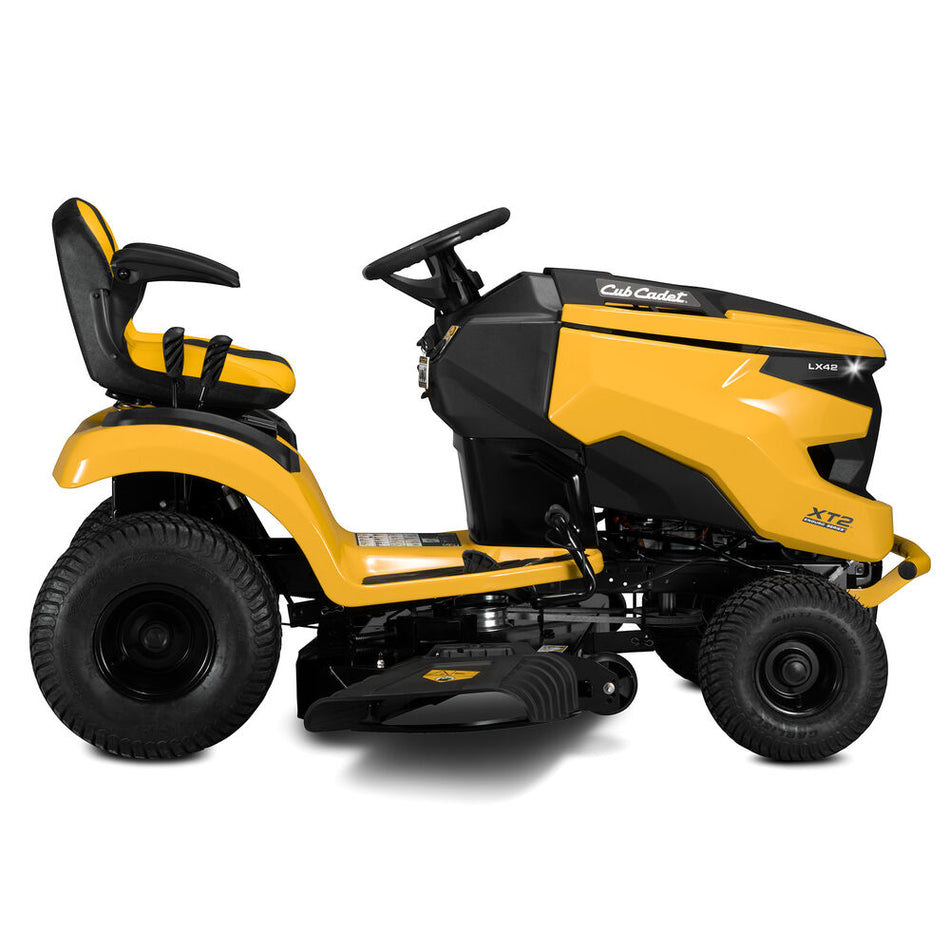 Cub Cadet XT2 LX42 Lawn Tractor
