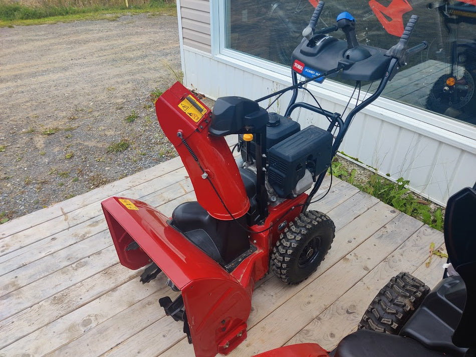 Used snowblower Toro power max 824 OE
