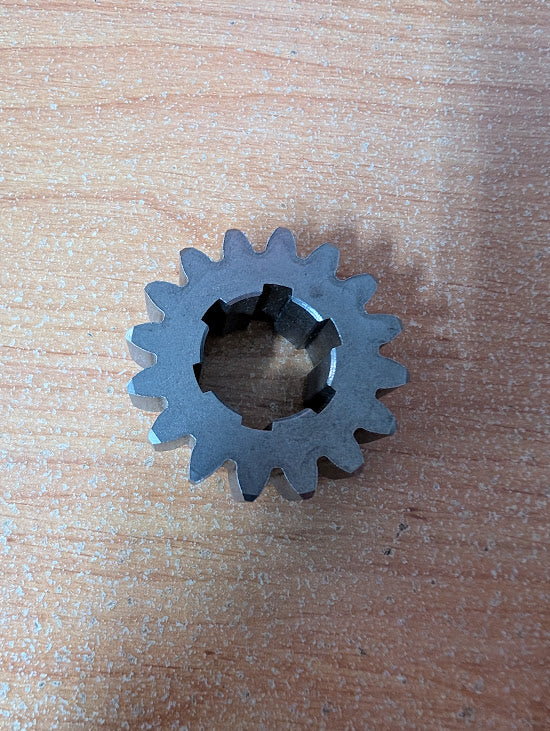 24221-44D00 GEAR,2ND DRIVE