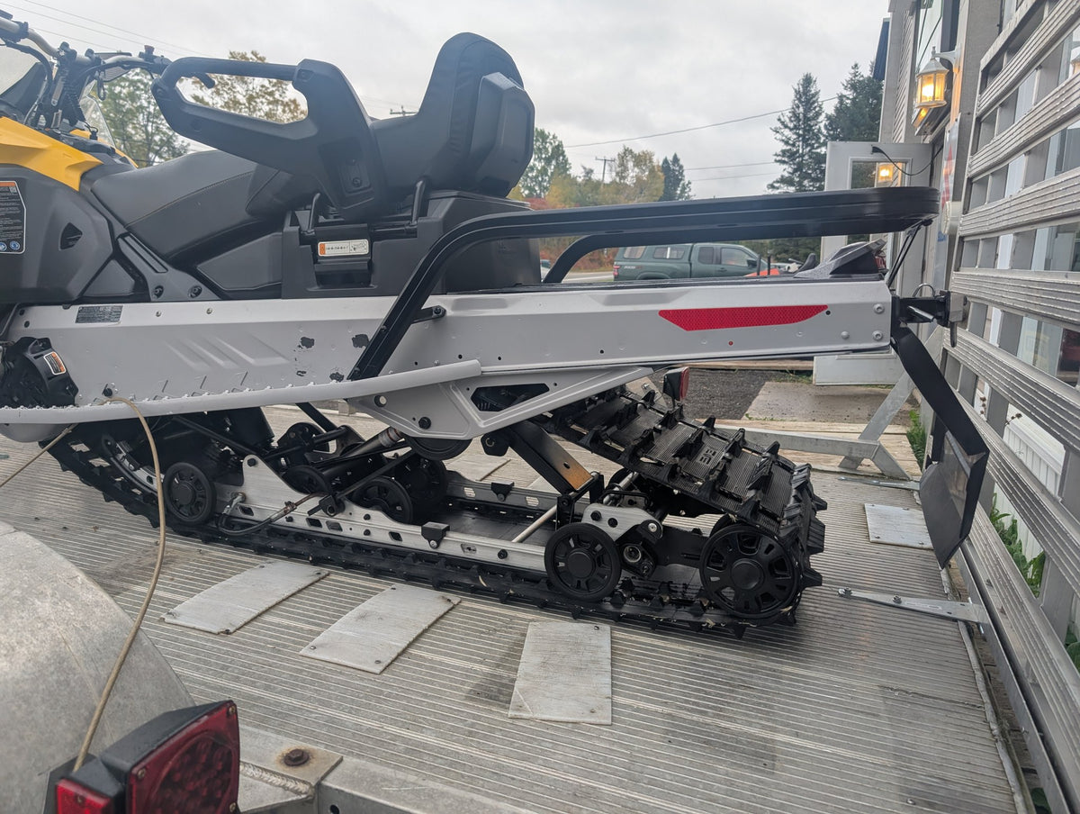 2023 Ski-Doo Skandic used snowmobile, track